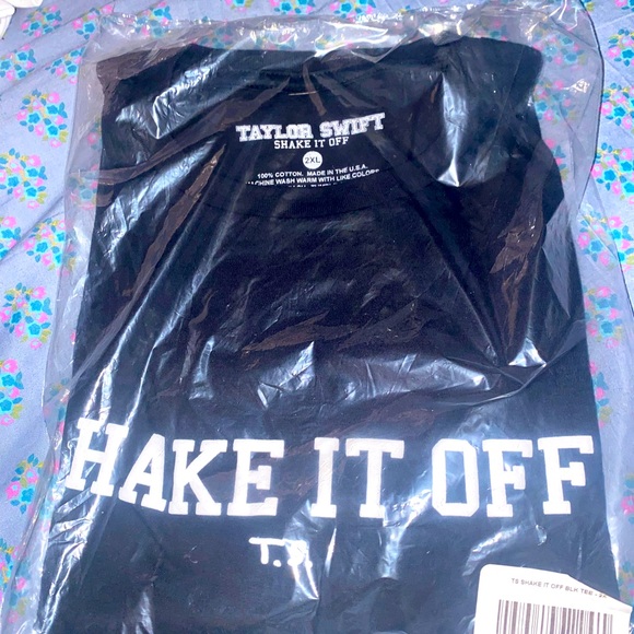 Taylor Swift 1989 TV Shake it off tee *nwt. Size2X - Picture 7 of 8